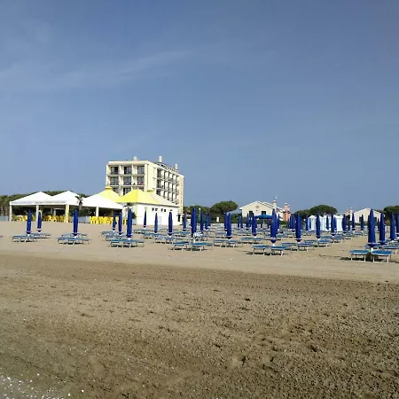 Giglio Di Mare 公寓 卡瓦利诺